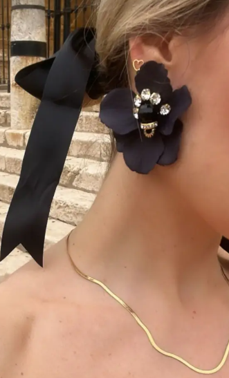 MI MARIA MORENA - BLACK FLOWER EARRINGS