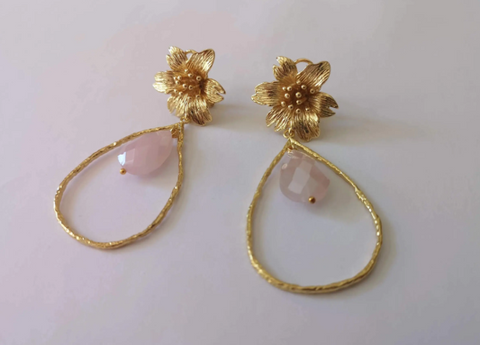 Annabelle Hardie - The Claudia Grace Earrings (18k gold plated/nude pink stone)